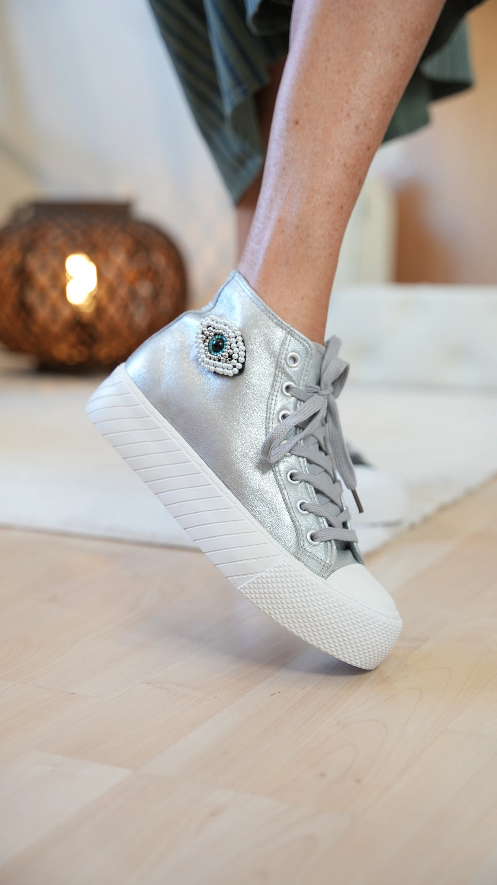 Converse LINA