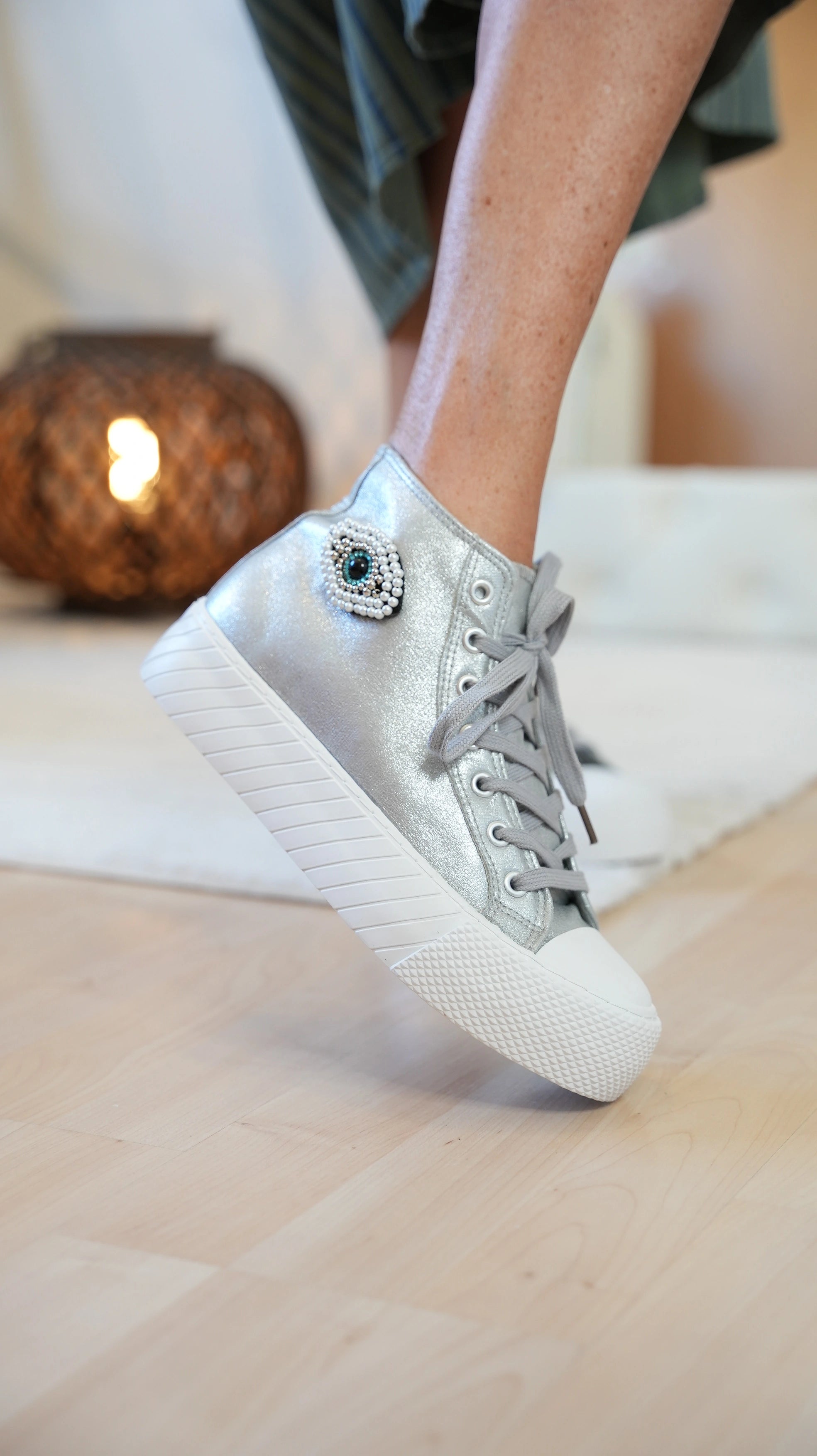 Converse LINA